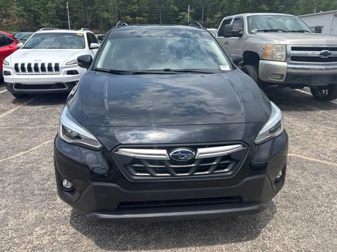 Used 2023 Subaru Crosstrek 2.5i Limited AWD/4WD image 2
