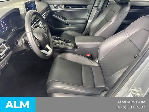 Used 2025 Honda Civic Sport image 11