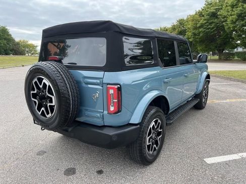 Used 2022 Ford Bronco Outer Banks image 10
