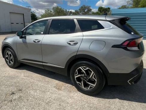 Used 2023 Kia Sportage LX image 6