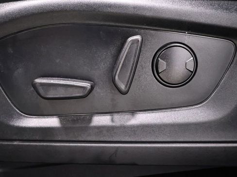 Certified 2023 Ford Explorer XLT w/ Equipment Group 202A image 14