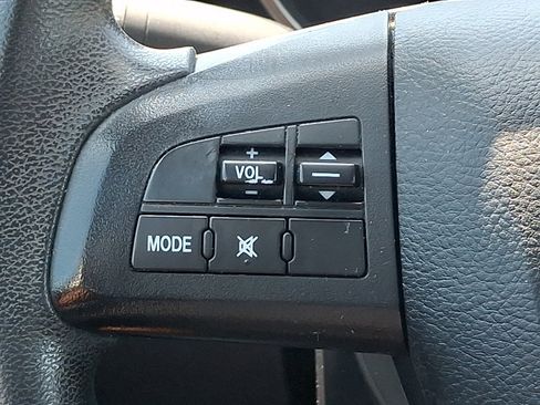 Used 2013 MAZDA MAZDA3 i SV FWD image 20