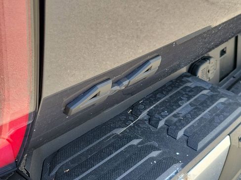 New 2026 Toyota Tundra Limited AWD/4WD image 7