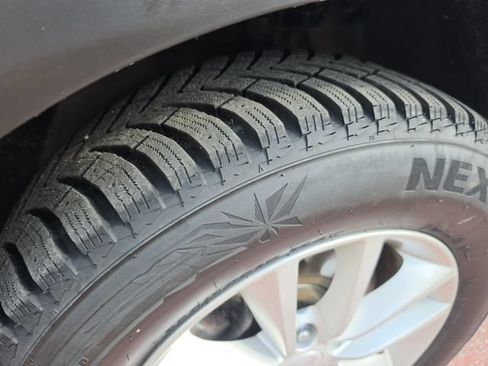 Used 2018 Kia Sorento LX AWD/4WD image 24