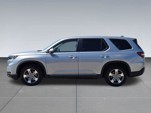Certified 2025 Honda Pilot EX-L image 3