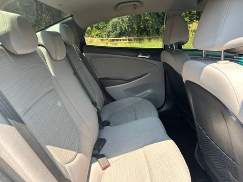 Used 2017 Hyundai Accent SE FWD image 20