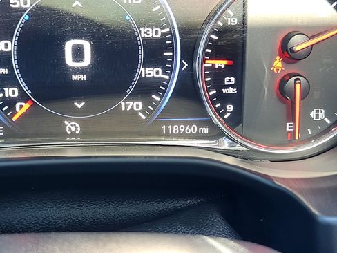 Used 2021 GMC Acadia SLT w/ Technology Package image 22