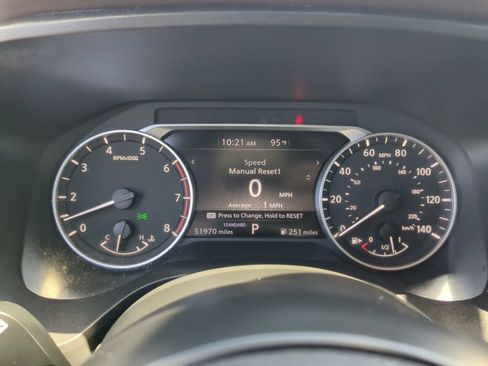 Used 2023 Nissan Rogue S FWD image 28