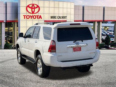Used 2008 Toyota 4Runner SR5 image 5