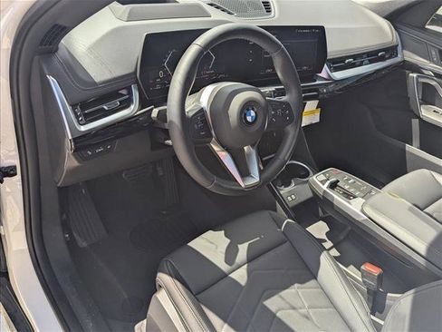 Used 2026 BMW X1 xDrive28i AWD/4WD image 3