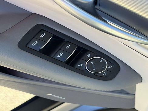 Certified 2023 Cadillac XT5 Premium Luxury image 25