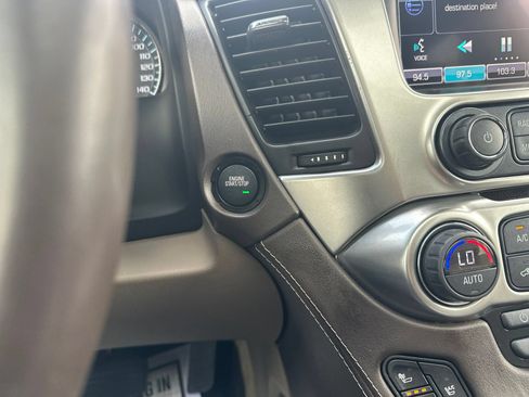 Used 2015 Chevrolet Suburban LTZ AWD/4WD image 59