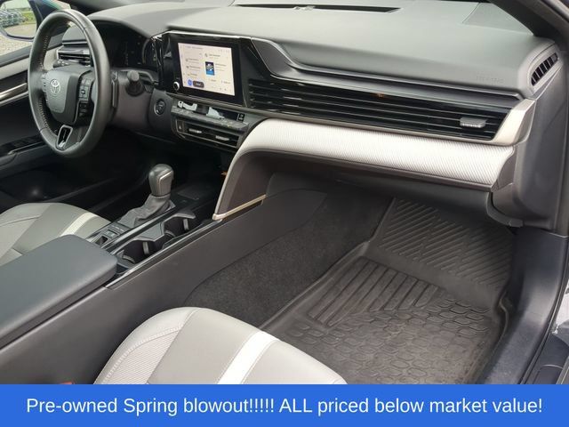 Used 2025 Toyota Camry SE FWD image 46