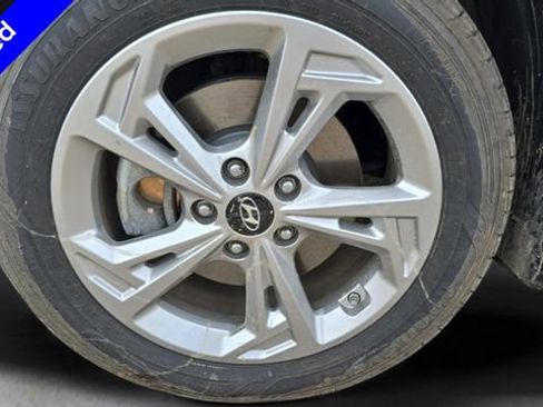 Certified 2023 Hyundai Kona SEL AWD/4WD image 31