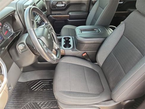 Used 2021 Chevrolet Silverado 1500 LT Trail Boss image 18
