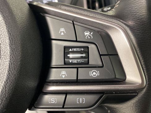 Used 2022 Subaru Forester Premium AWD/4WD image 26