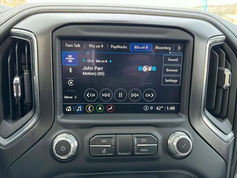 Used 2021 GMC Sierra 1500 AT4 w/ AT4 Premium Package image 28