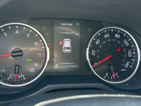 Used 2021 Toyota RAV4 XLE AWD/4WD image 21