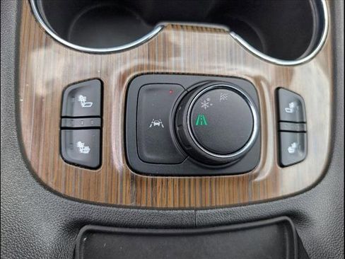 Used 2023 GMC Acadia SLE w/ Driver Convenience Package image 23