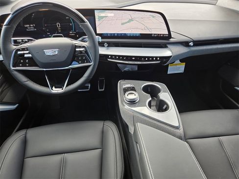 New 2026 Cadillac Optiq Sport 1 image 16