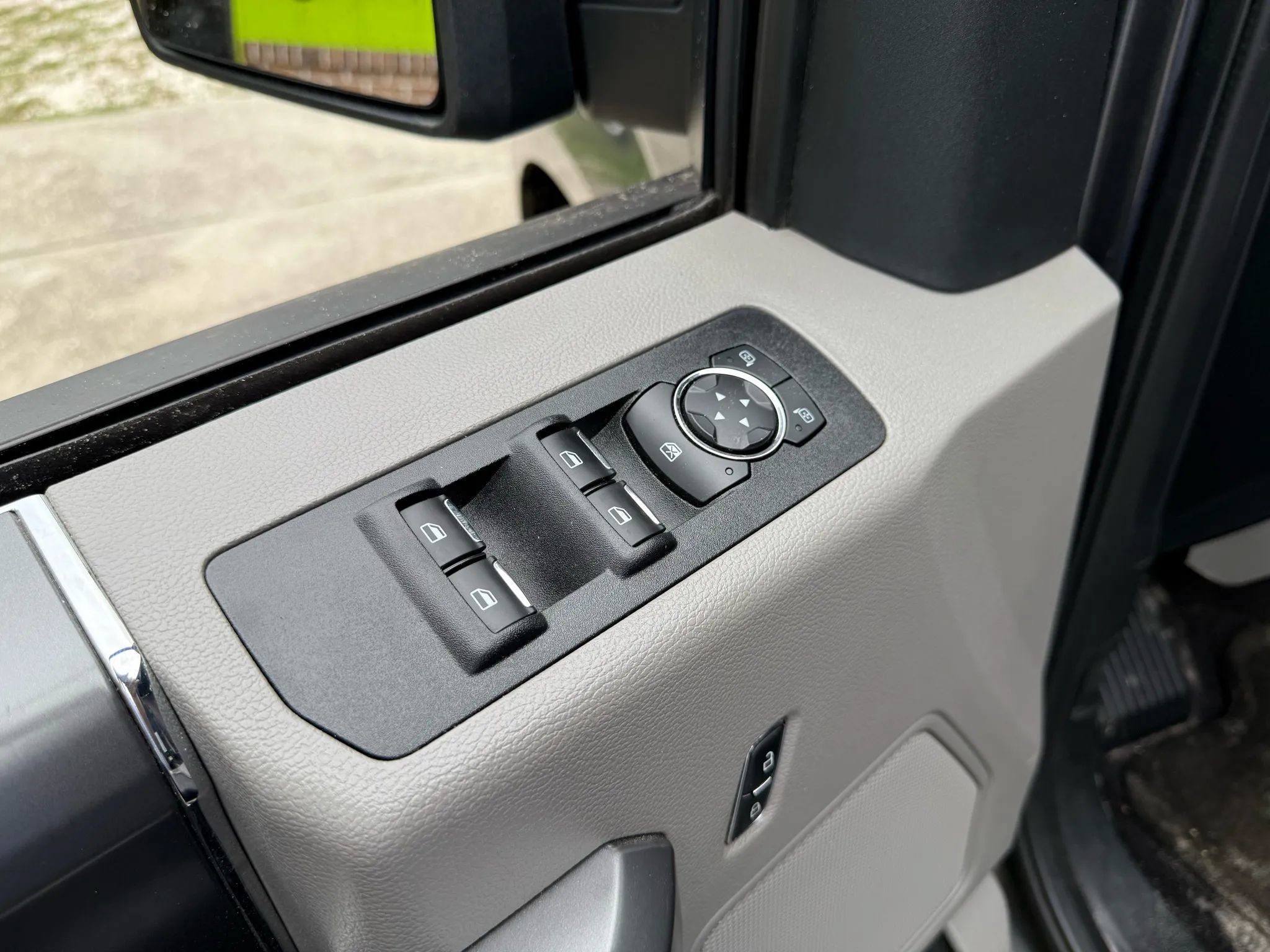 Used 2020 Ford F150 XLT w/ Equipment Group 302A Luxury RWD image 18