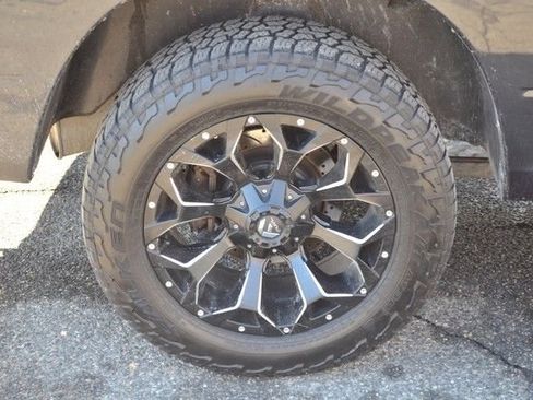 Used 2019 RAM 1500 Express image 11