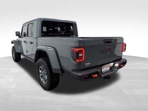 New 2026 Jeep Gladiator Mojave image 8