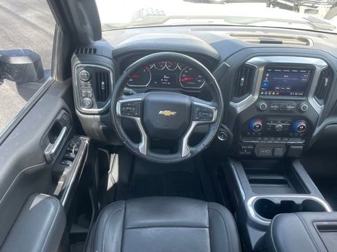 Used 2022 Chevrolet Silverado 2500 LTZ w/ LTZ Convenience Package image 19
