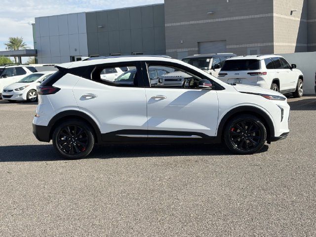 Used 2023 Chevrolet Bolt EUV Premier w/ Sun & Sound Package FWD image 27