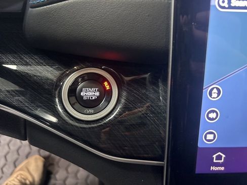 Used 2024 Jeep Grand Cherokee Trailhawk w/ Luxury Tech Group III AWD/4WD image 24