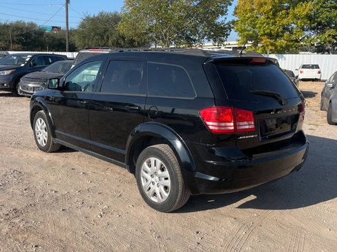 Used 2018 Dodge Journey SE image 6
