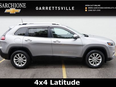 Used 2019 Jeep Cherokee Latitude w/ Popular Appearance Group