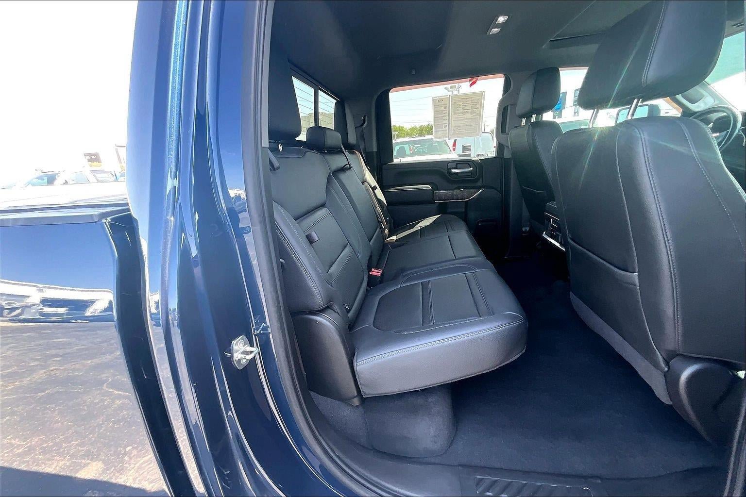 Used 2020 GMC Sierra 3500 Denali w/ Denali Ultimate Package AWD/4WD image 24