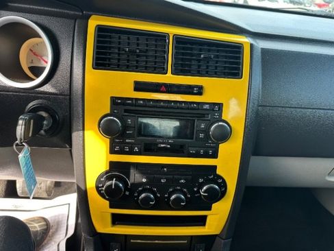 Used 2006 Dodge Charger R/T image 22