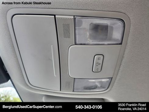 Used 2025 Kia Soul LX w/ LX Technology Package FWD image 28