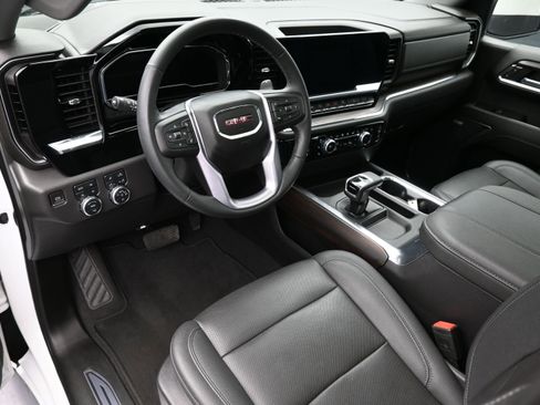 Used 2023 GMC Sierra 1500 SLT w/ SLT Premium Package AWD/4WD image 22