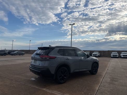 Certified 2023 Nissan Rogue S FWD image 20