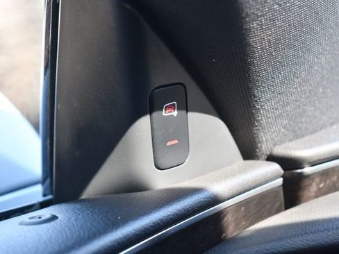 Used 2018 Audi S7 Prestige w/ Driver Assistance Package image 42