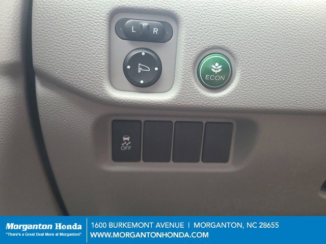 Used 2017 Honda Pilot EX-L image 12
