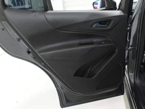 Used 2022 Chevrolet Equinox LT FWD image 37