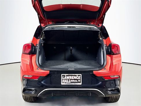 Used 2024 Buick Encore GX Sport Touring image 22