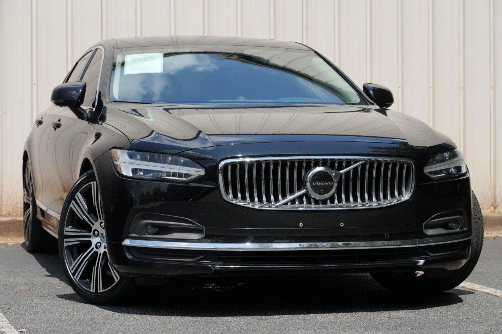 Used 2023 Volvo S90 B6 Ultimate w/ Lounge Package AWD/4WD image 4