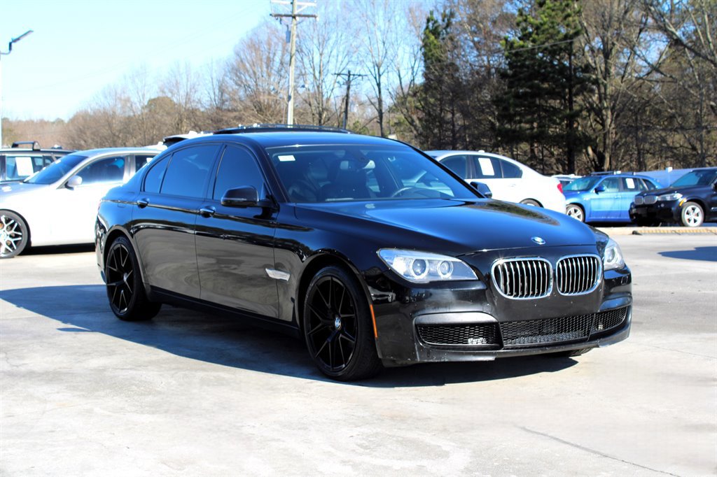 Used 2013 BMW 740Li RWD image 9