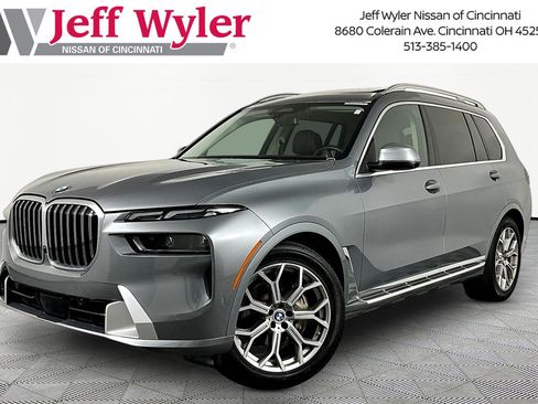 Used 2024 BMW X7 xDrive40i AWD/4WD image 1