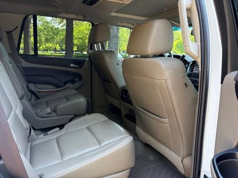 Used 2018 Chevrolet Tahoe Premier AWD/4WD image 18