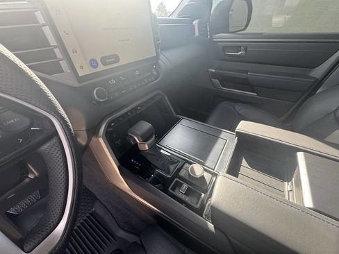 Used 2026 Toyota Tundra Platinum image 22