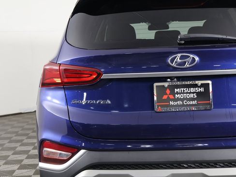 Used 2020 Hyundai Santa Fe SE image 12