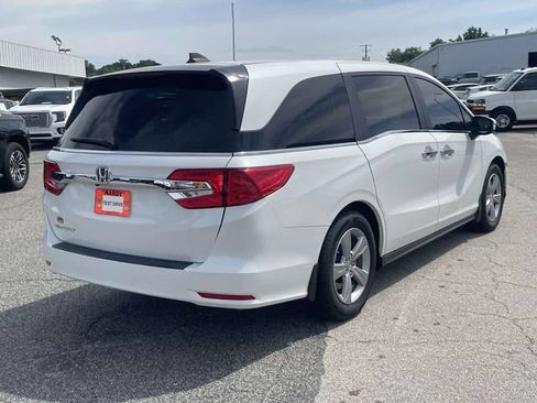 Used 2020 Honda Odyssey EX image 3