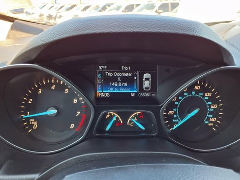 Used 2016 Ford Escape Titanium image 31