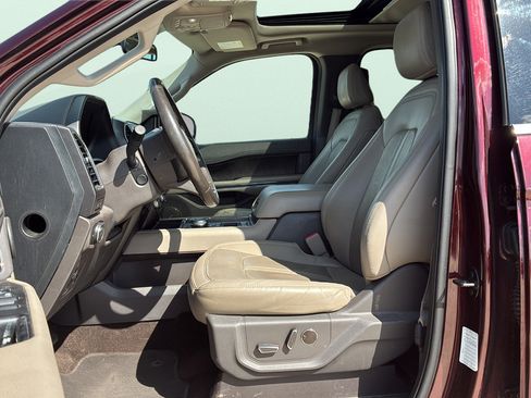 Used 2021 Ford Expedition Max Limited RWD image 22